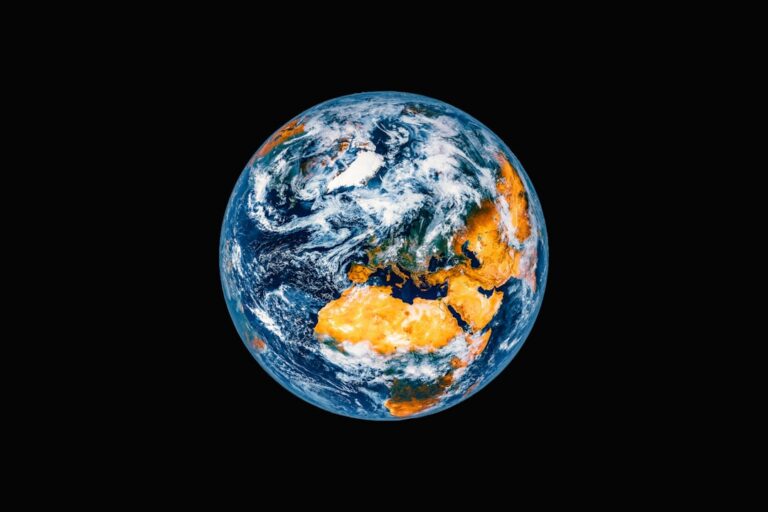 Photo unexplored territories earth